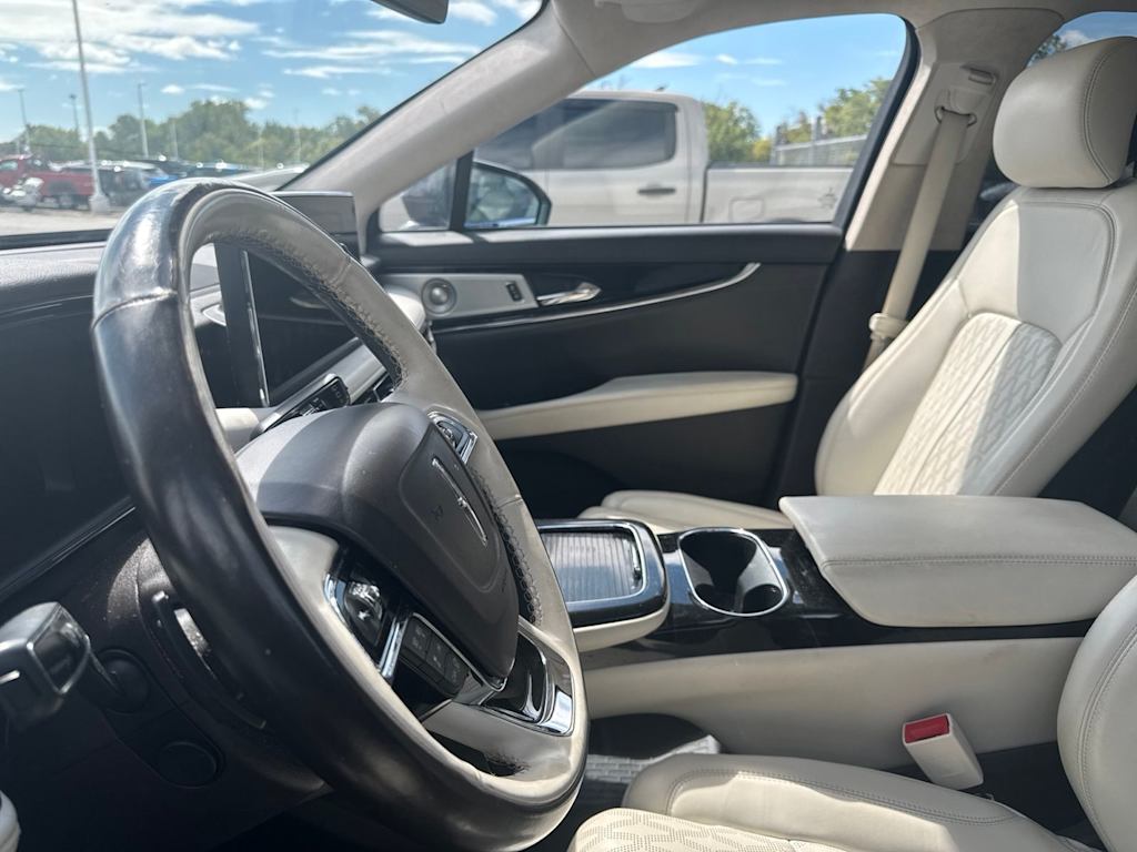Thumbnail: 2021 Lincoln Nautilus - 2