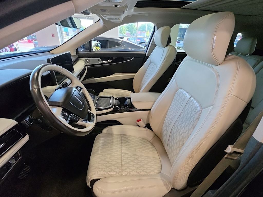 Thumbnail: 2021 Lincoln Nautilus - 7