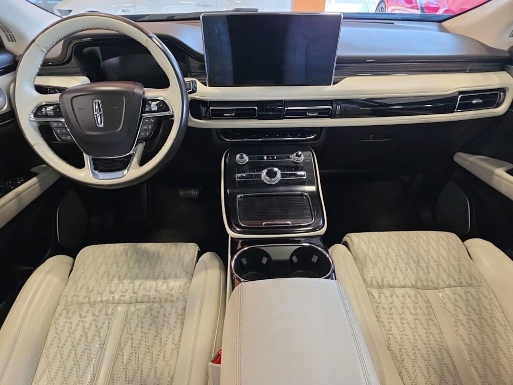 Thumbnail: 2021 Lincoln Nautilus - 2