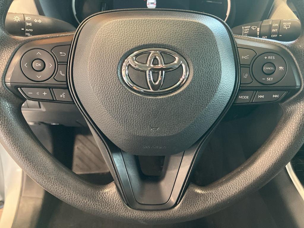 Thumbnail: 2023 Toyota RAV4 - 21