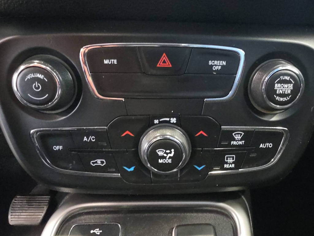 Thumbnail: 2018 Jeep Compass - 27
