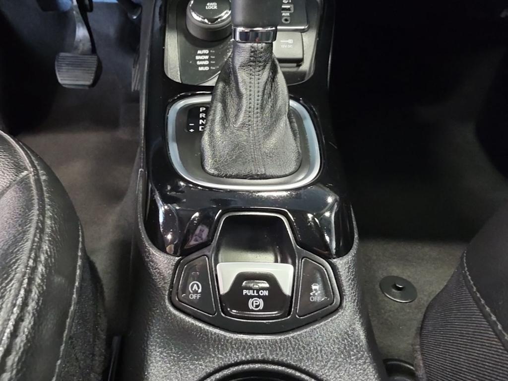 Thumbnail: 2021 Jeep Compass - 11