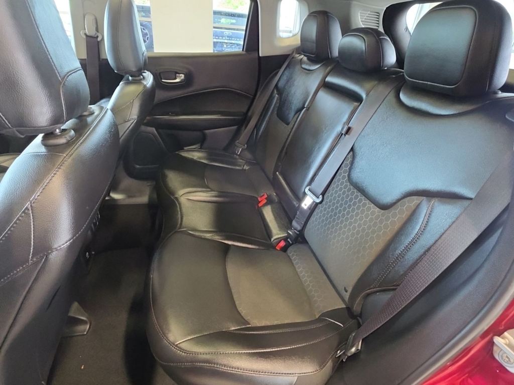 Thumbnail: 2021 Jeep Compass - 9
