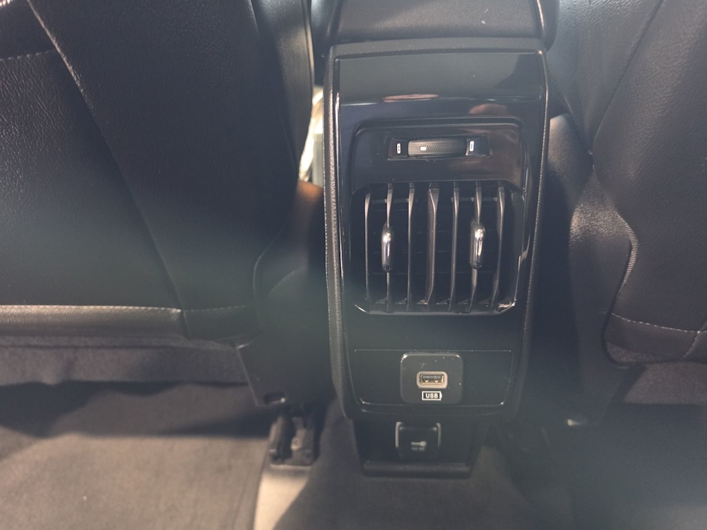 Thumbnail: 2022 Jeep Compass - 18