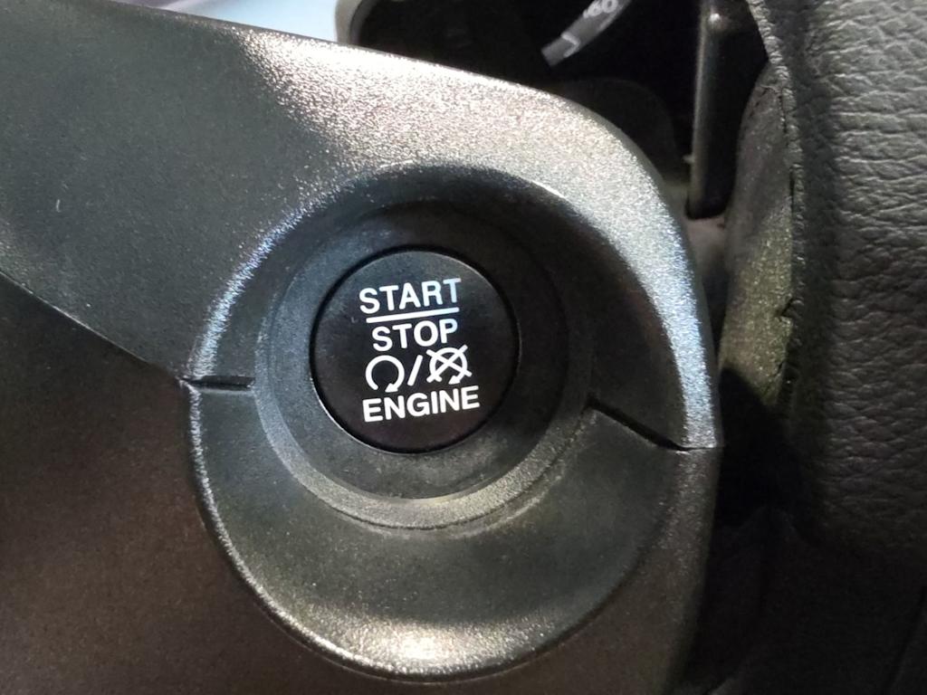 Thumbnail: 2019 Jeep Compass - 28