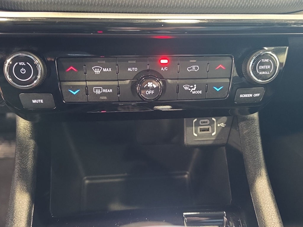 Thumbnail: 2024 Jeep Compass - 29