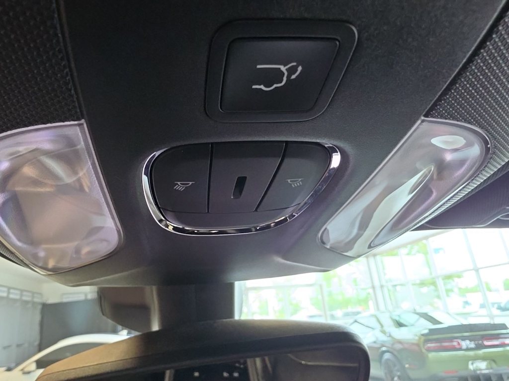 Thumbnail: 2024 Jeep Compass - 32