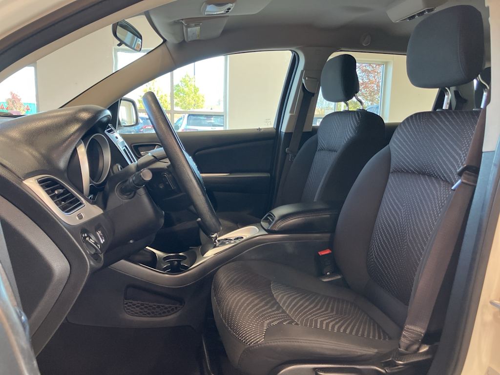 Thumbnail: 2015 Dodge Journey - 8