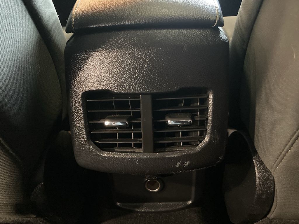 Thumbnail: 2020 Ford Fusion - 30