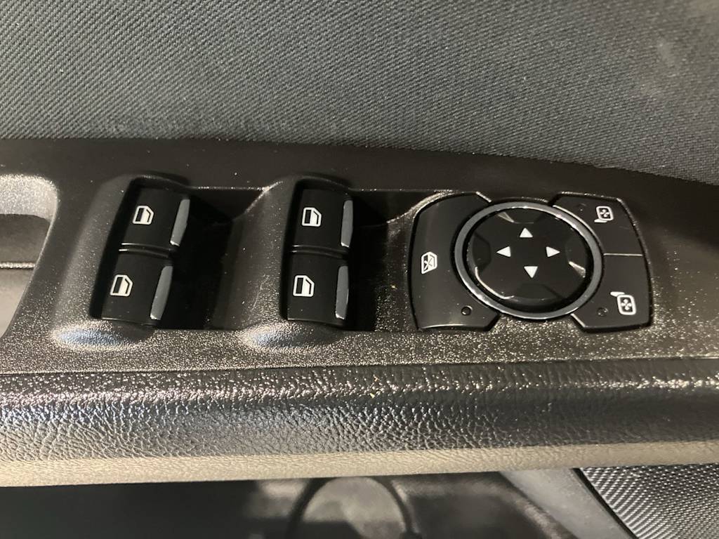 Thumbnail: 2020 Ford Fusion - 23