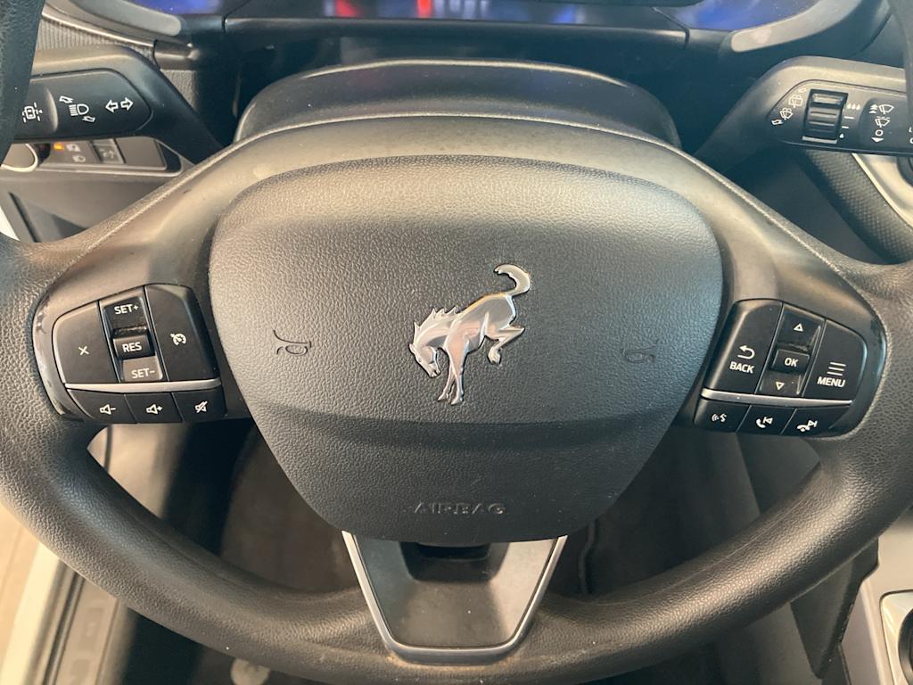 Thumbnail: 2022 Ford Bronco Sport - 21