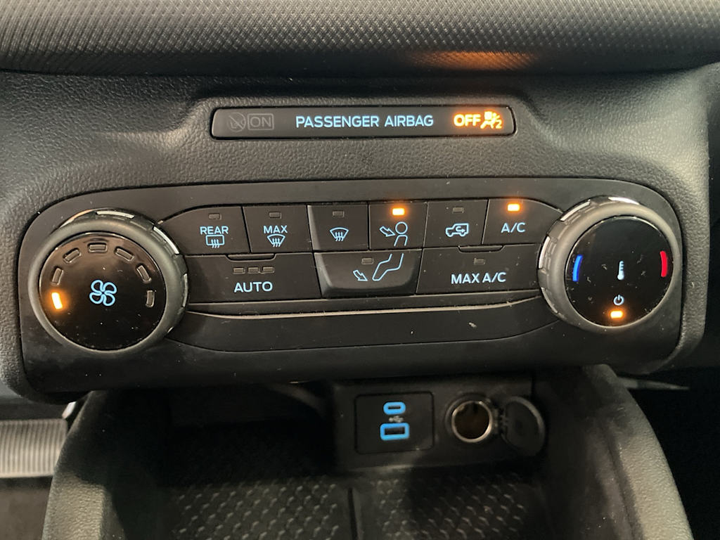 Thumbnail: 2022 Ford Bronco Sport - 22