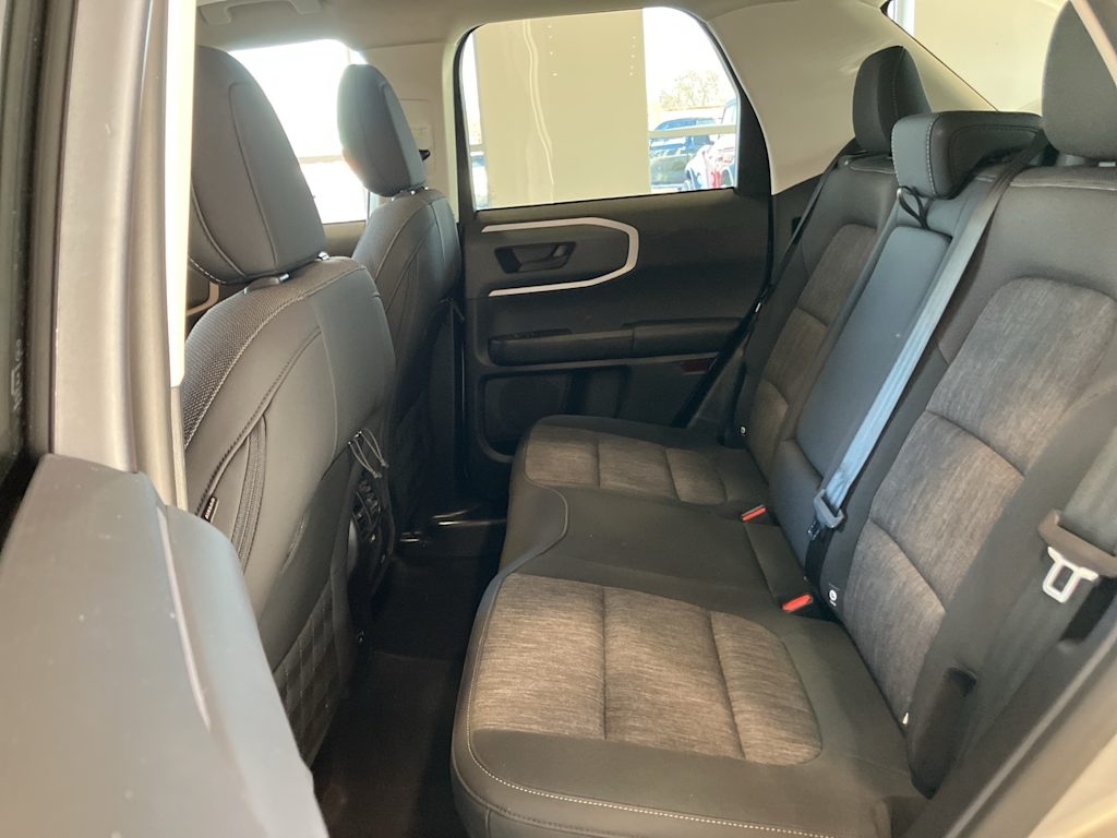 Thumbnail: 2023 Ford Bronco Sport - 12