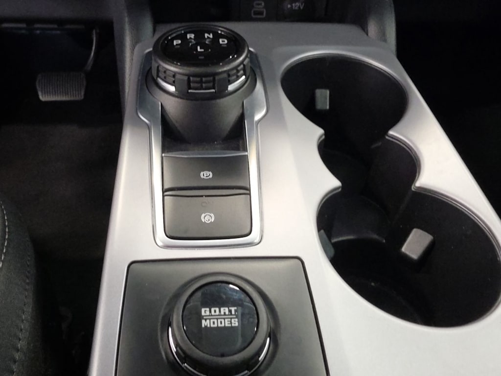 Thumbnail: 2023 Ford Bronco Sport - 11