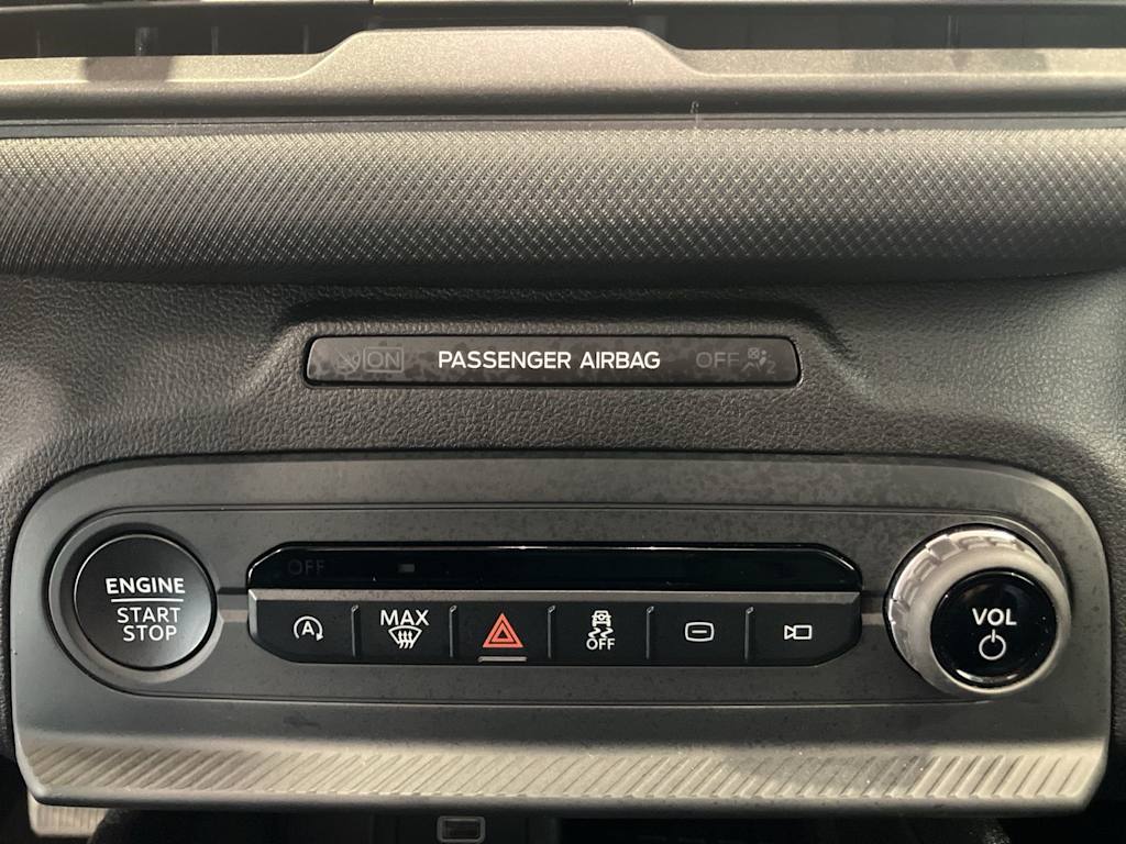 Thumbnail: 2025 Ford Bronco Sport - 24