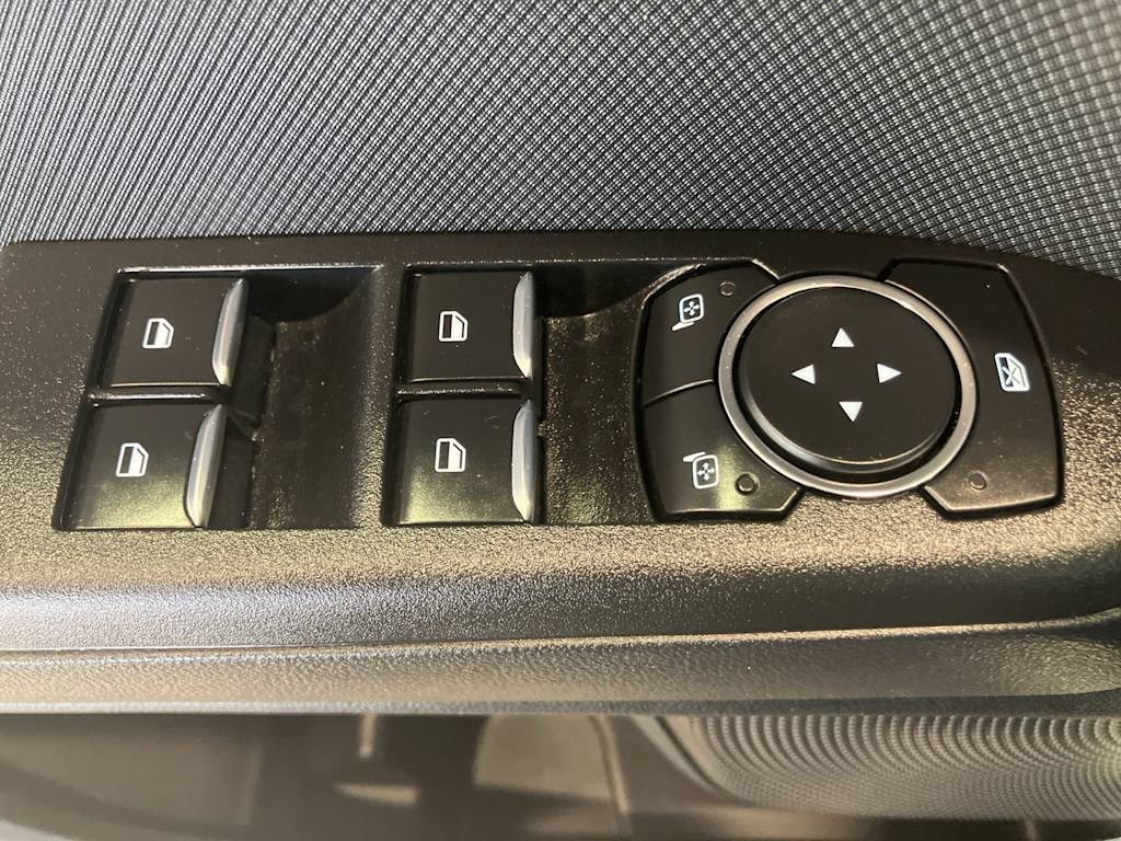 Thumbnail: 2025 Ford Bronco Sport - 19