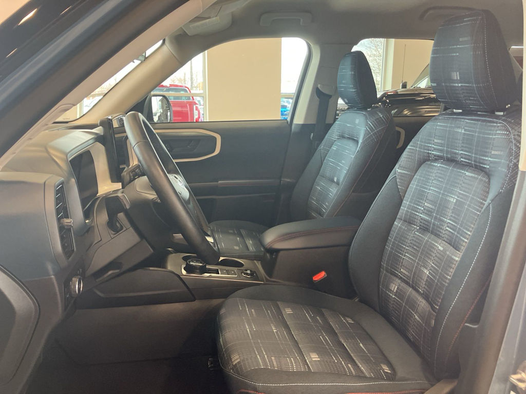 Thumbnail: 2025 Ford Bronco Sport - 9