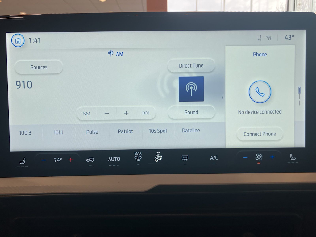 Thumbnail: 2025 Ford Bronco Sport - 11