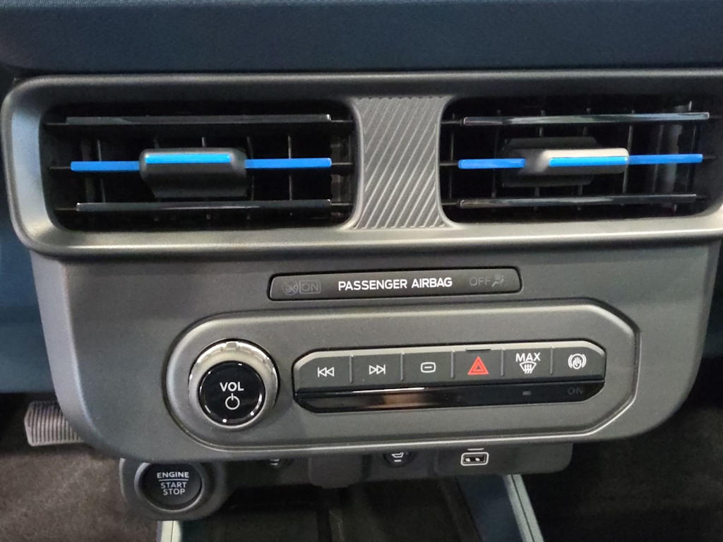 Thumbnail: 2026 Ford Maverick - 30