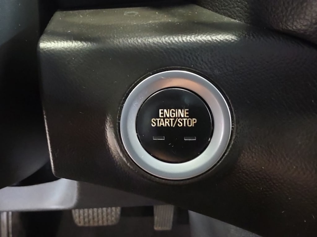 Thumbnail: 2020 GMC Terrain - 31
