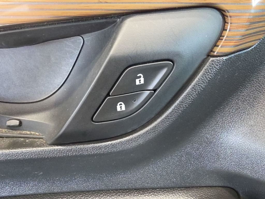 Thumbnail: 2020 GMC Terrain - 24