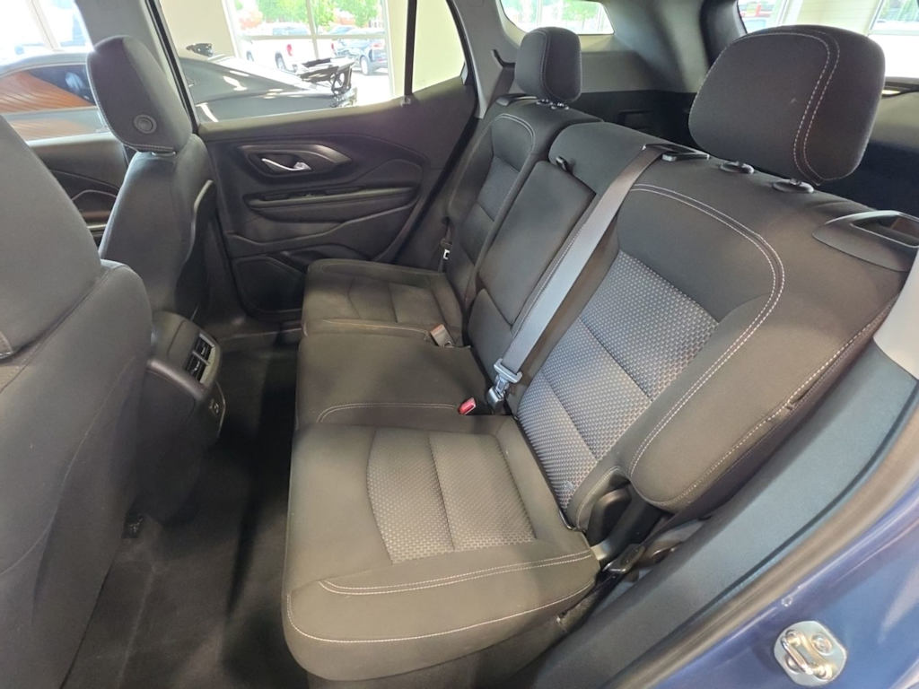 Thumbnail: 2024 GMC Terrain - 9