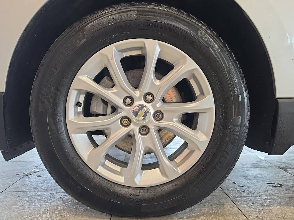 Thumbnail: 2020 Chevrolet Equinox - 8