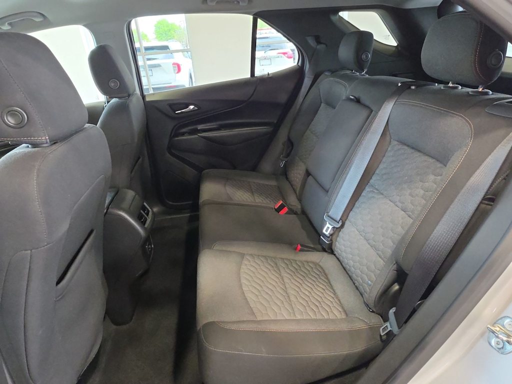 Thumbnail: 2020 Chevrolet Equinox - 10