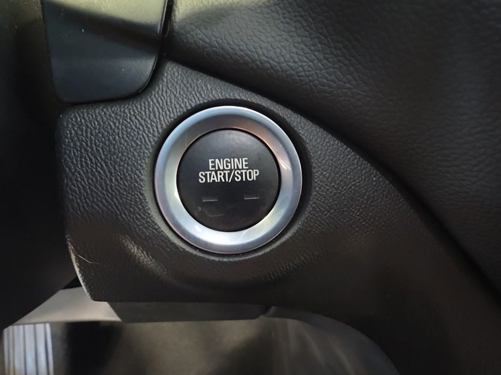 Thumbnail: 2021 Chevrolet Equinox - 29