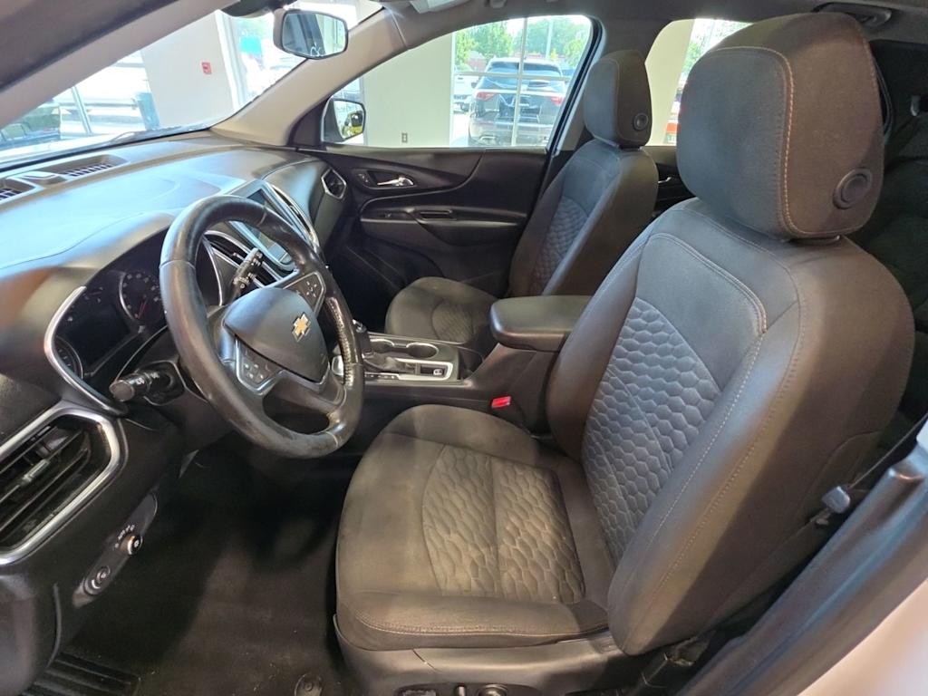 Thumbnail: 2019 Chevrolet Equinox - 9