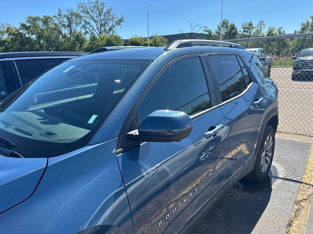 Thumbnail: 2025 Chevrolet Equinox - 18