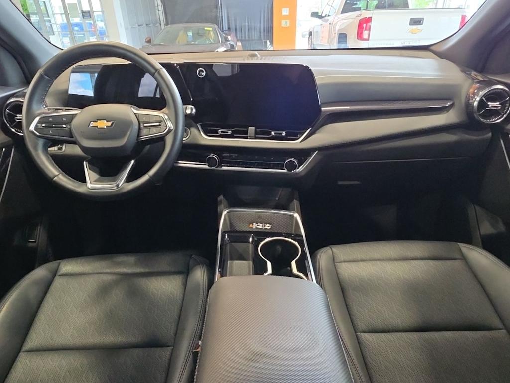 Thumbnail: 2025 Chevrolet Equinox - 2