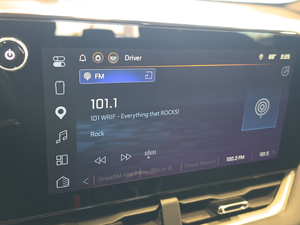 Thumbnail: 2026 Chevrolet Equinox - 10