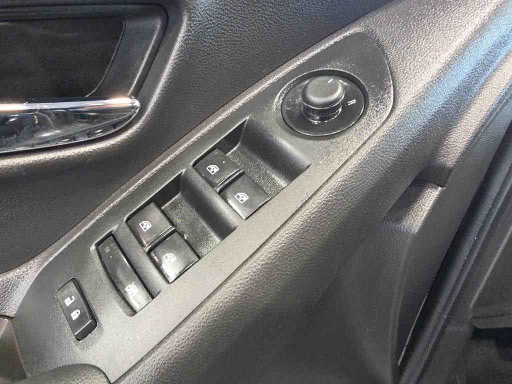 Thumbnail: 2020 Chevrolet Trax - 20