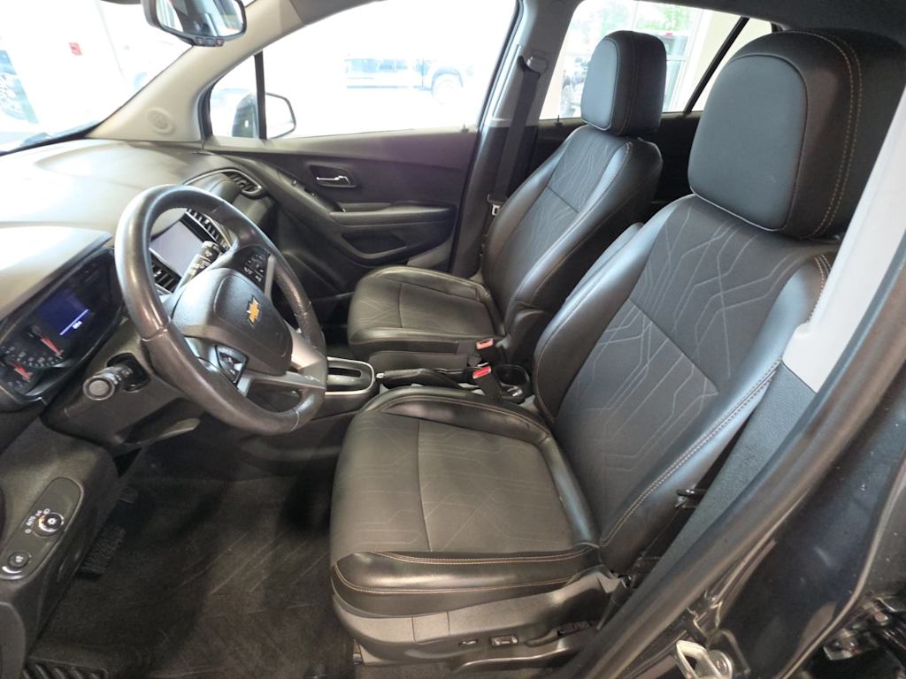 Thumbnail: 2020 Chevrolet Trax - 8
