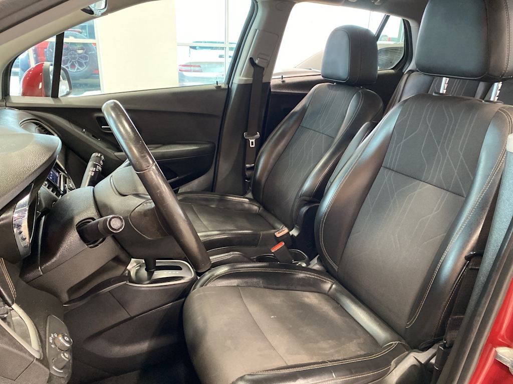 Thumbnail: 2020 Chevrolet Trax - 9