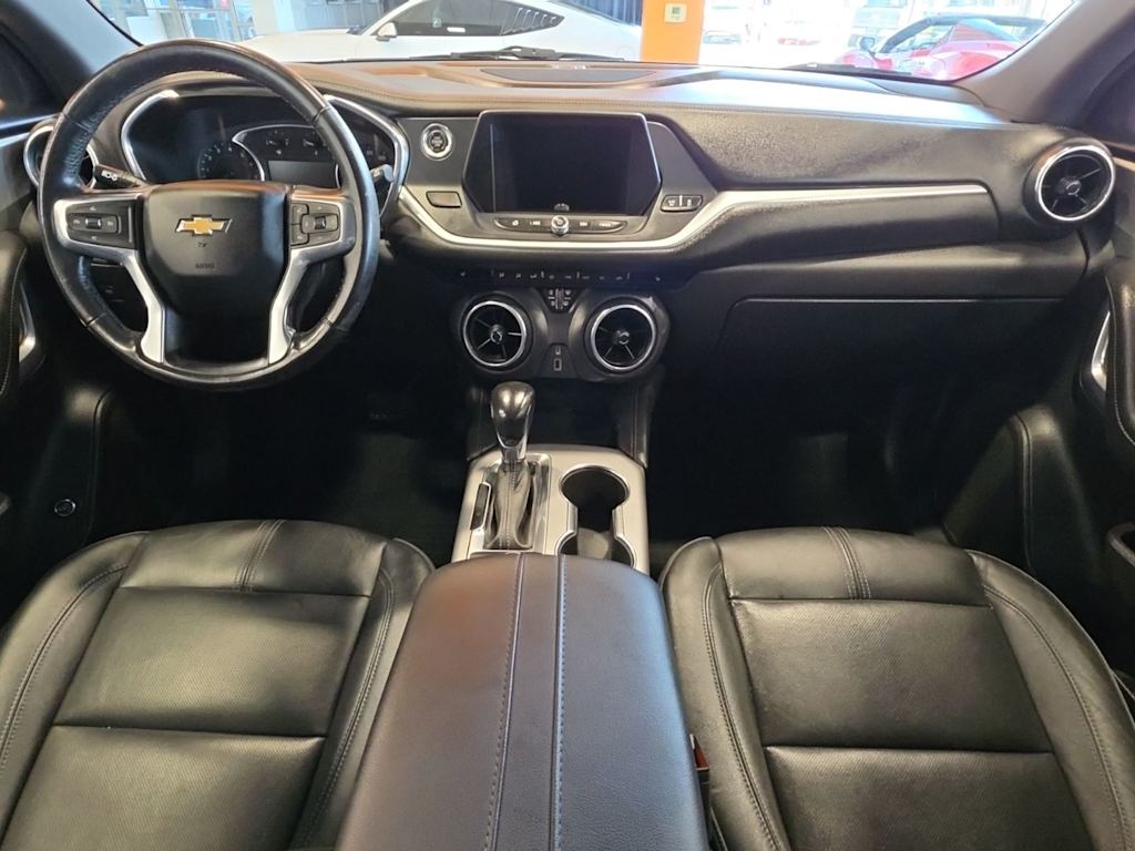 Thumbnail: 2019 Chevrolet Blazer - 2