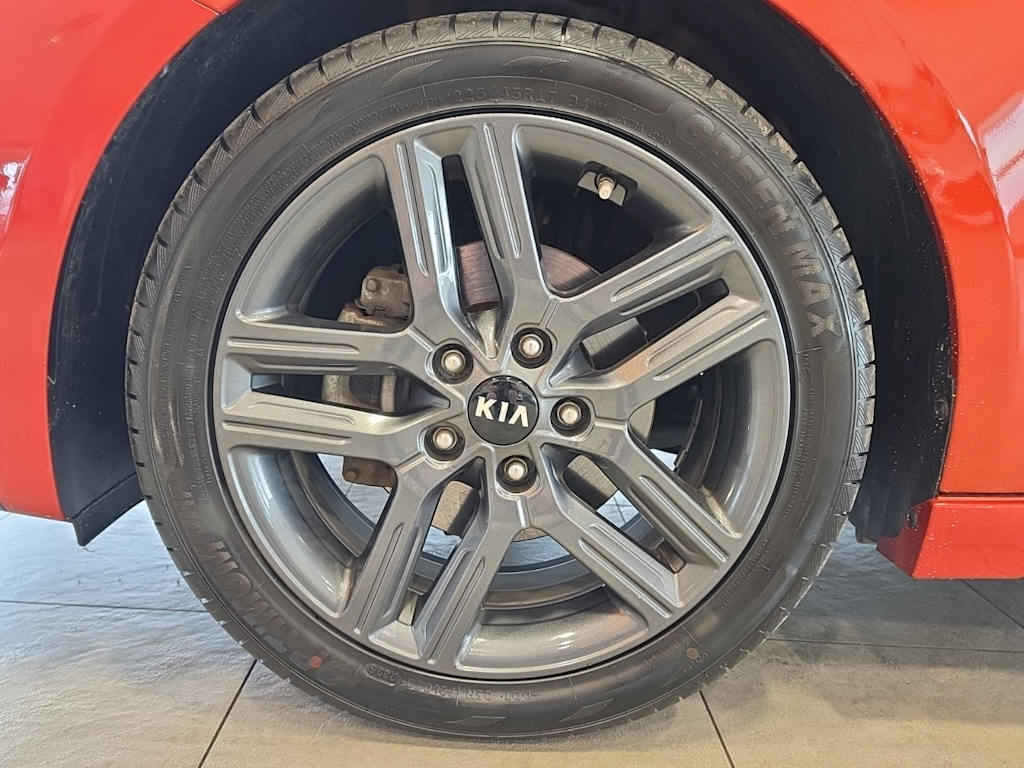 Thumbnail: 2021 Kia Forte - 8