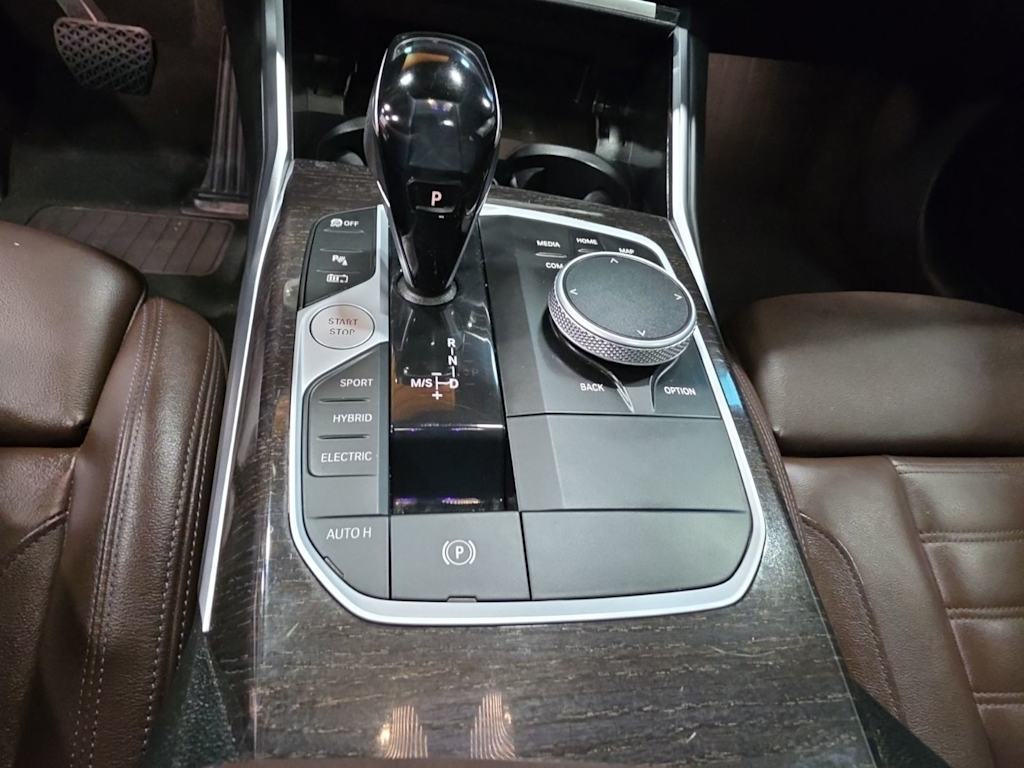 Thumbnail: 2021 BMW 3 Series - 11
