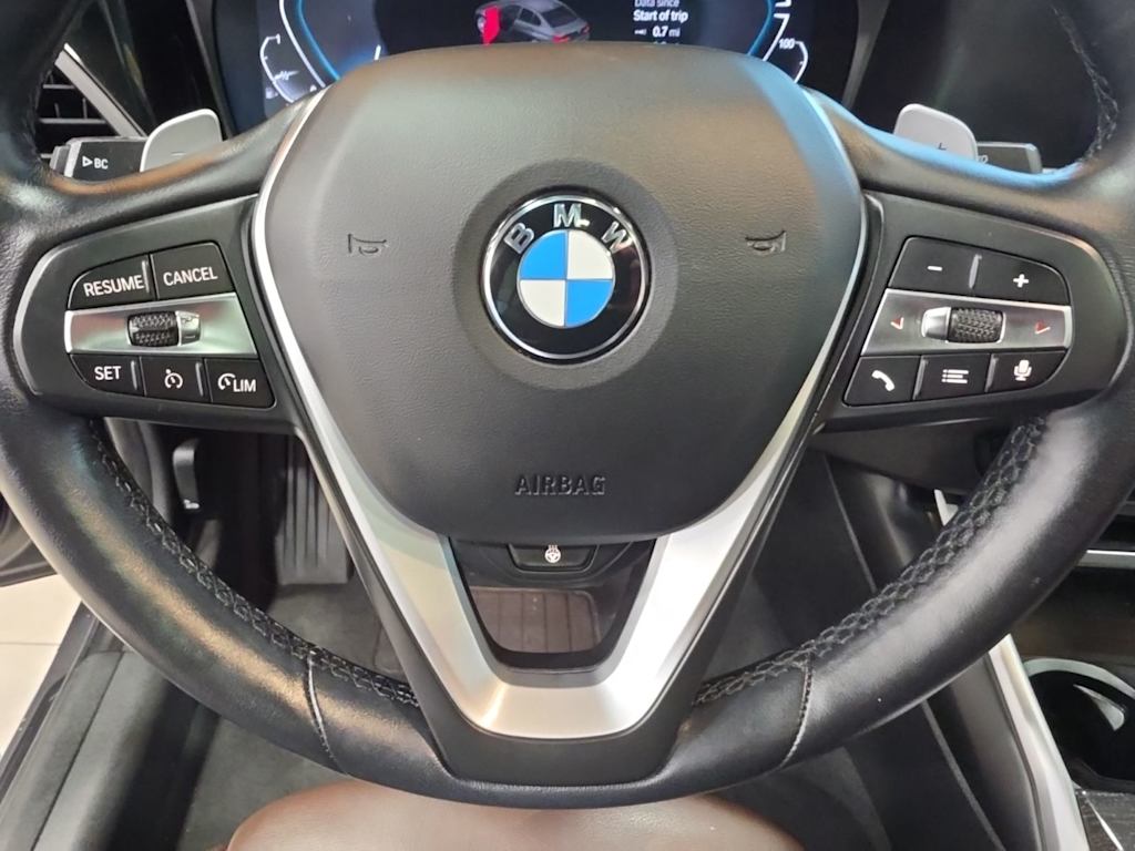 Thumbnail: 2021 BMW 3 Series - 23
