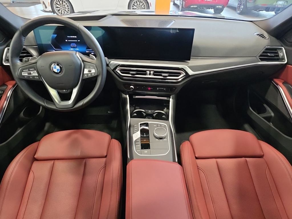Thumbnail: 2024 BMW 3 Series - 2