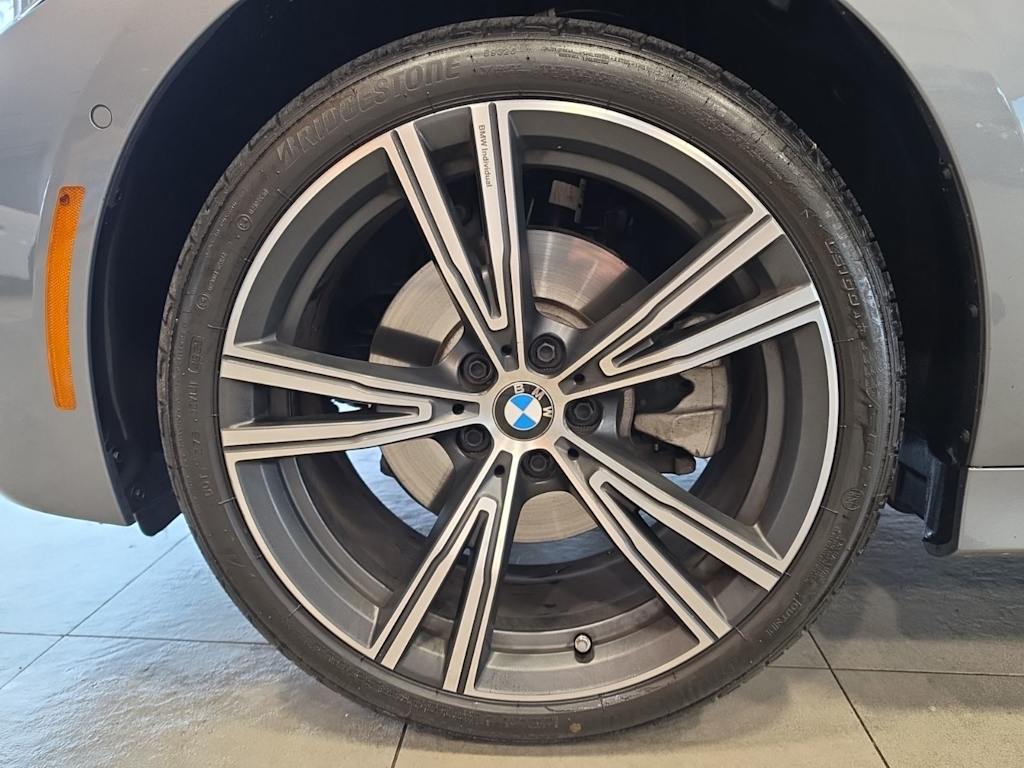 Thumbnail: 2024 BMW 3 Series - 8