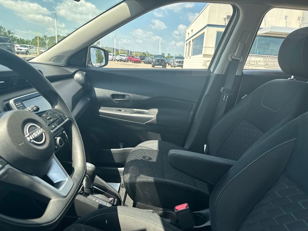 Thumbnail: 2022 Nissan Kicks - 32