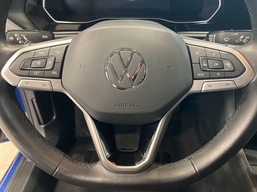 Thumbnail: 2024 Volkswagen Jetta - 21