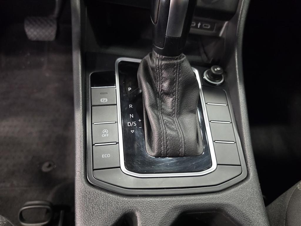 Thumbnail: 2020 Volkswagen Jetta - 11