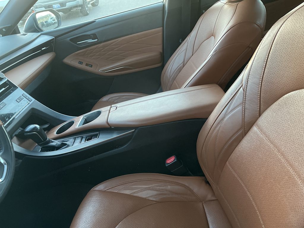 Thumbnail: 2019 Toyota Avalon - 5