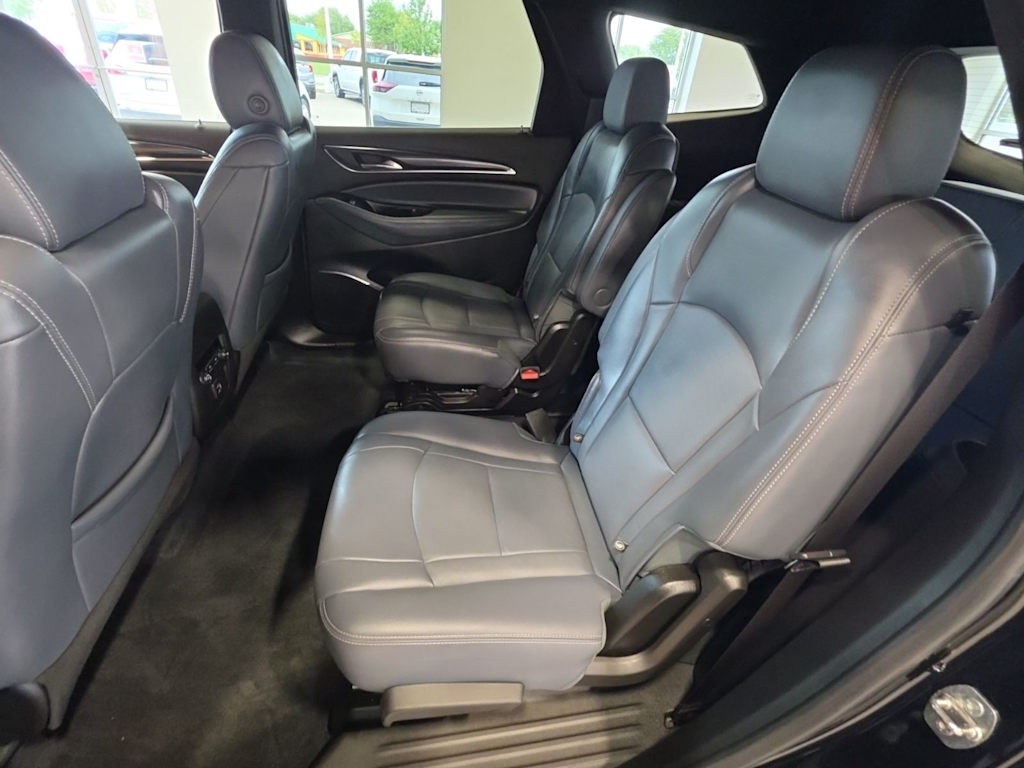 Thumbnail: 2022 Buick Enclave - 8