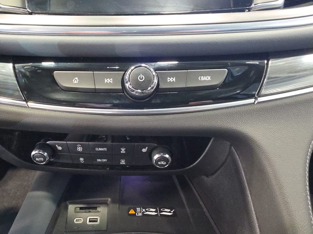Thumbnail: 2024 Buick Enclave - 27