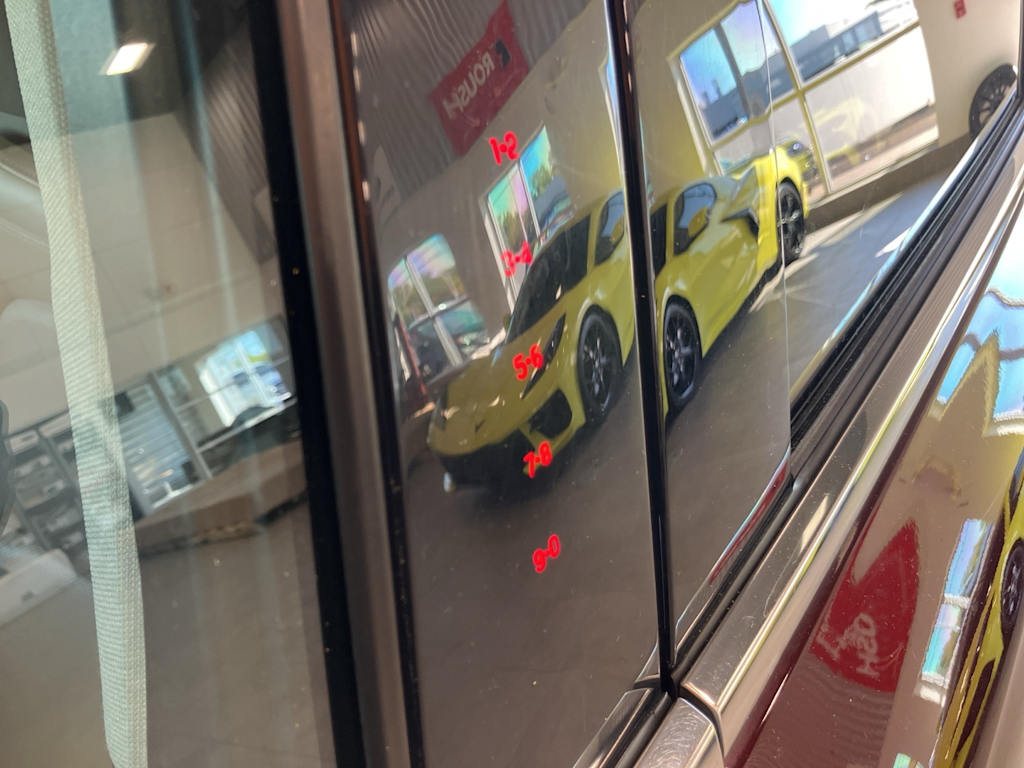 Thumbnail: 2021 Lincoln Corsair - 14