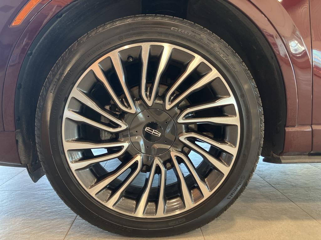 Thumbnail: 2021 Lincoln Corsair - 8